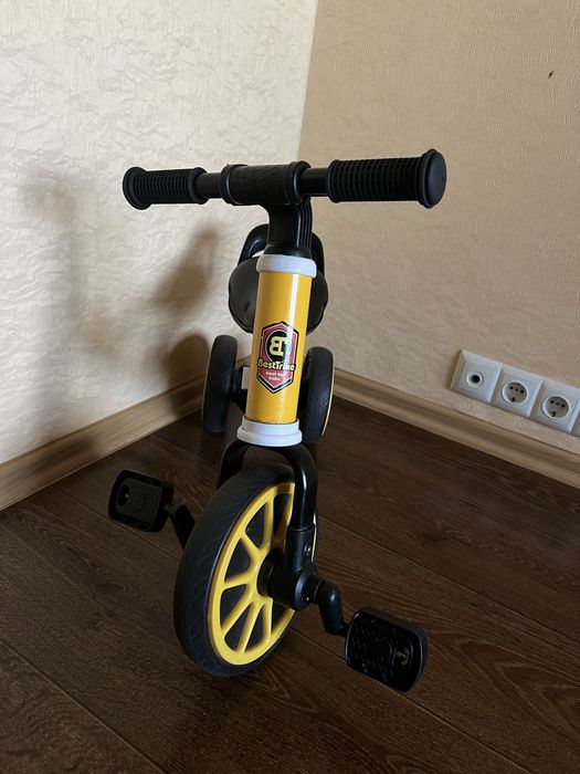 Дитячий велосипед/велобіг