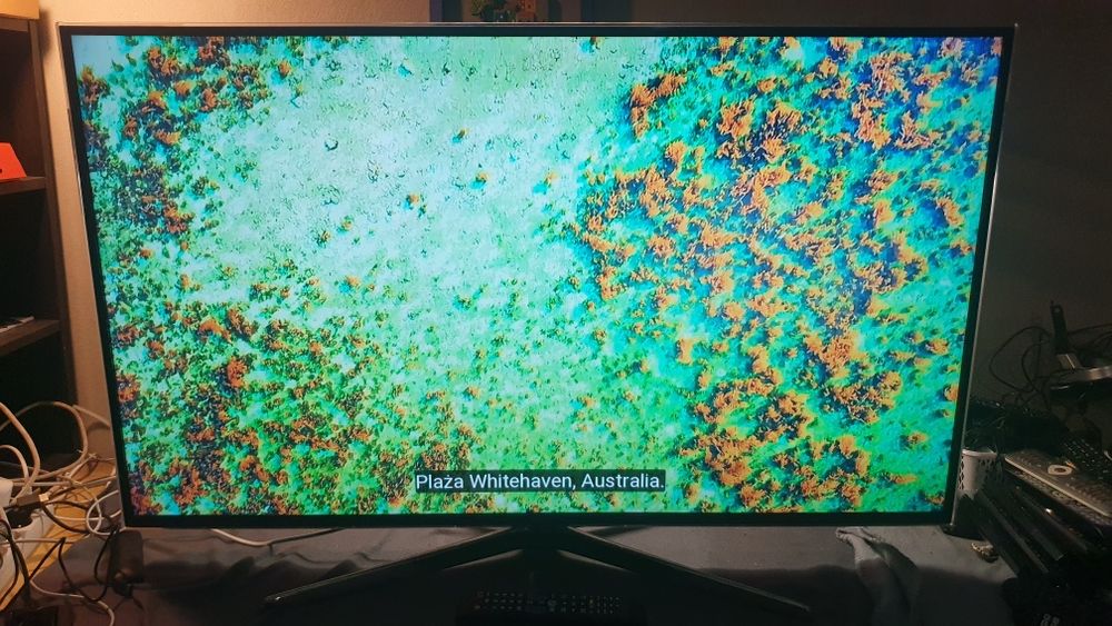 Telewizor LED Samsung 48", SmartTv, Wi-Fi, Netflix, YouTube.