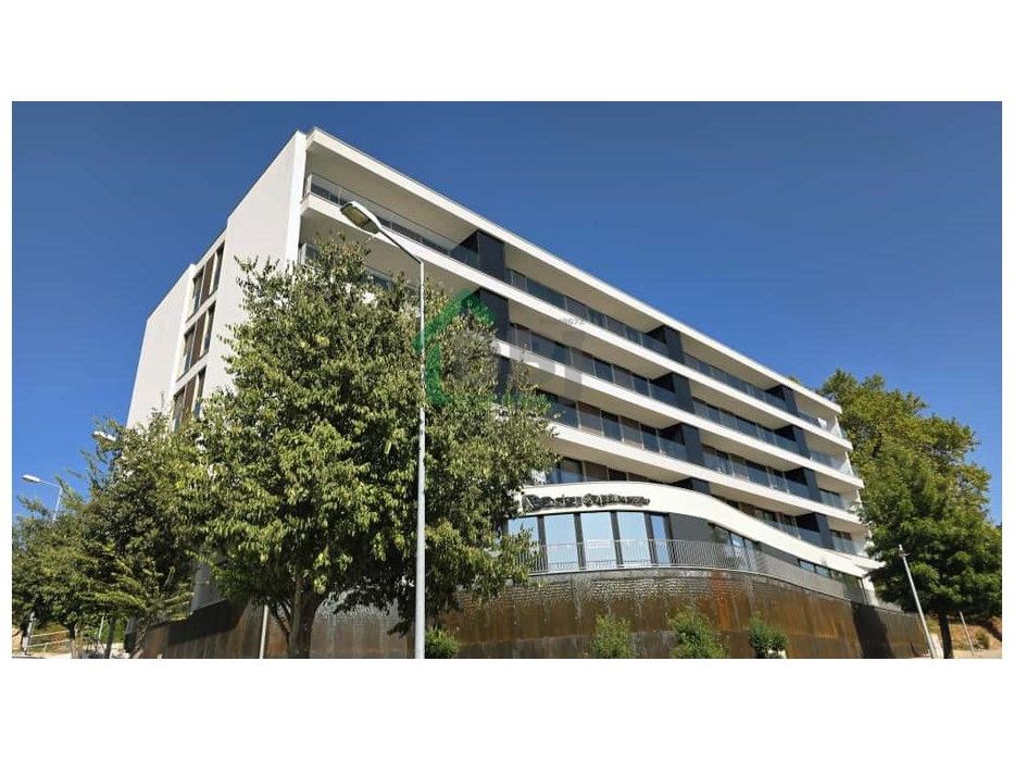 Espaço Comercial de 230 m² c/ Exaustão em Edifício Premium - Covilhã