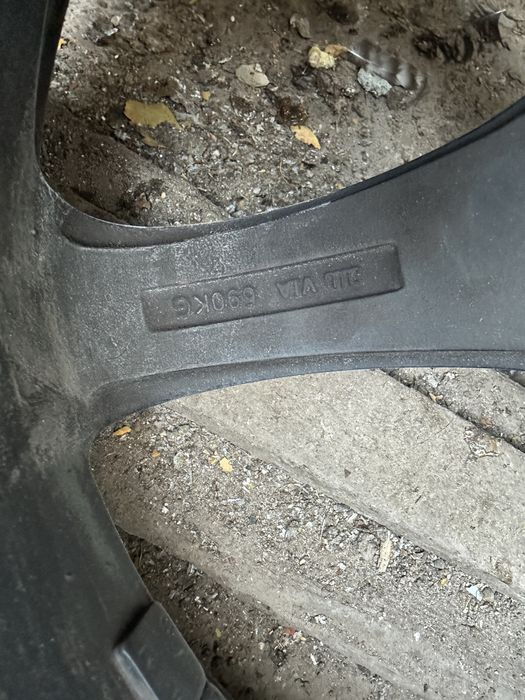 Диски R18 Комплект с резиной