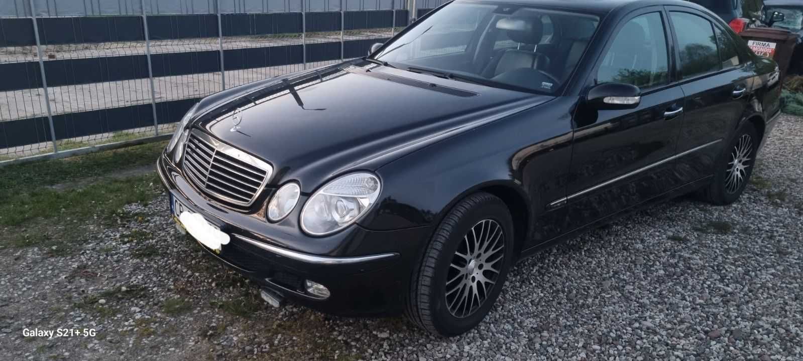 Mercedes E  W 211, 320, czarny metalik