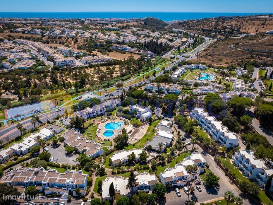 Apartamento T1 em Albufeira perto da Praia do Peneco com Piscinas