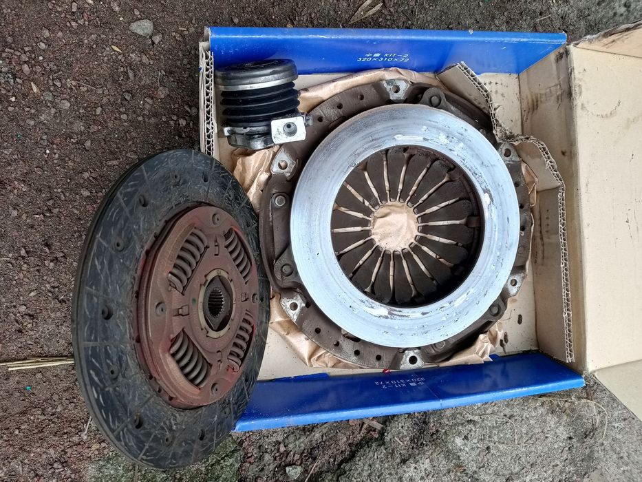 Продам, стояло на лачетті, ціна за все 4000грн