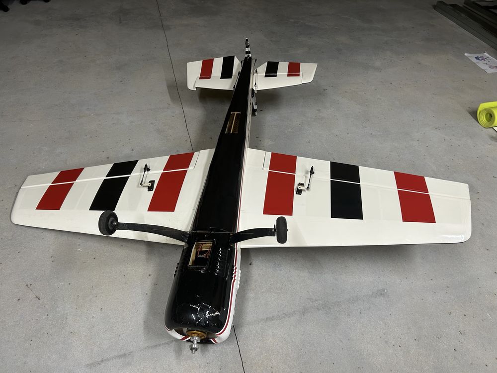 Model Yak 55 elektryk 180 cm