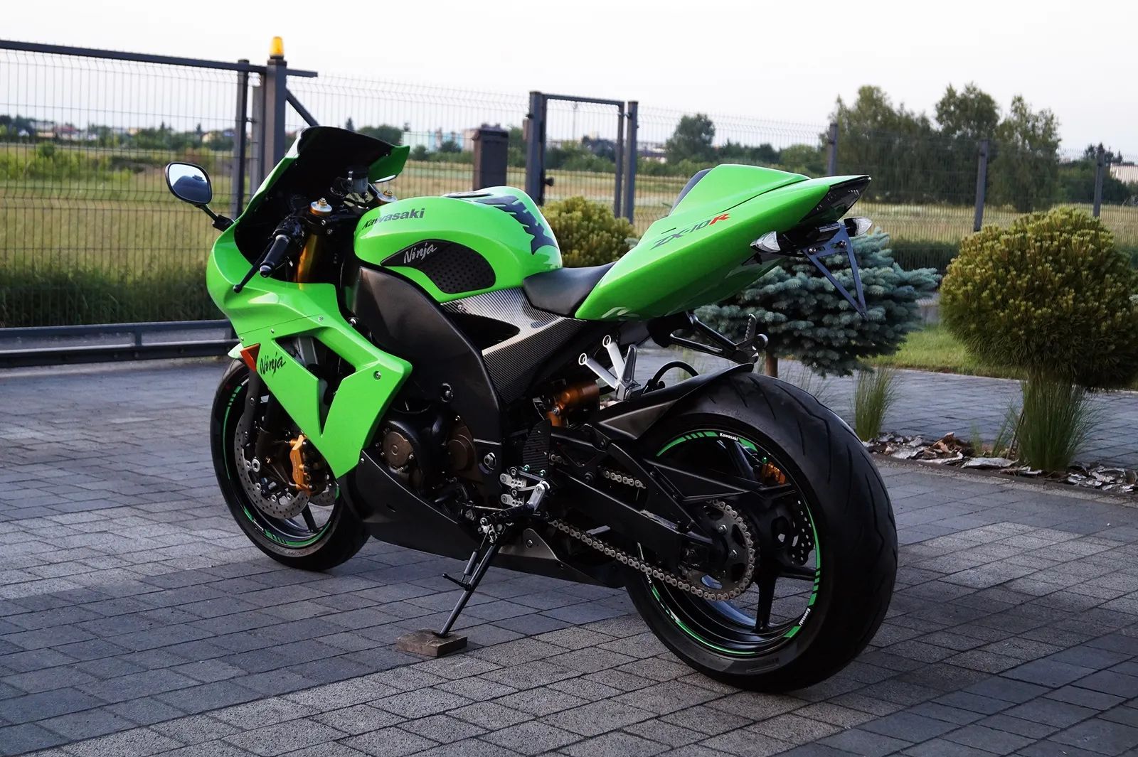 Kawasaki Ninja ** ZX-10R ZX10R 1000 -Oryginal- LIME GREEN - Piekny stan -SC PROJECT**