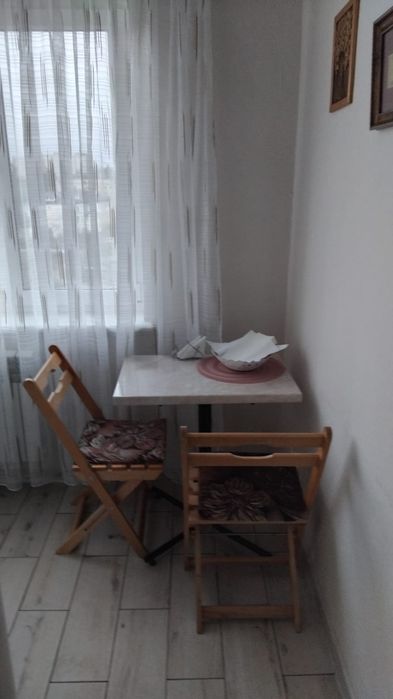 Здам 1но кімнатну квартиру вул. Довженко ,7поверх