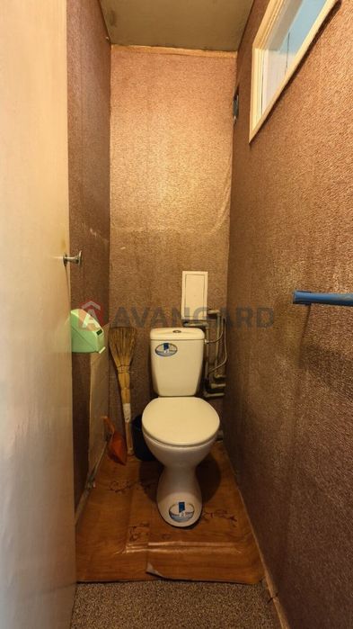 Продається 2-кімнатна квартира по вул. Дудикіна