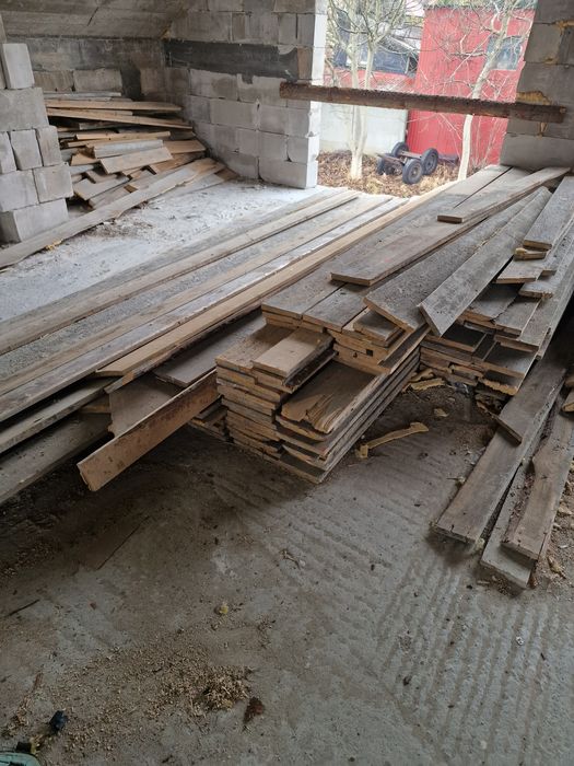 Deski po budowie