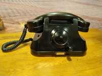 telefon Ericsson z korbką 1920 bakelit