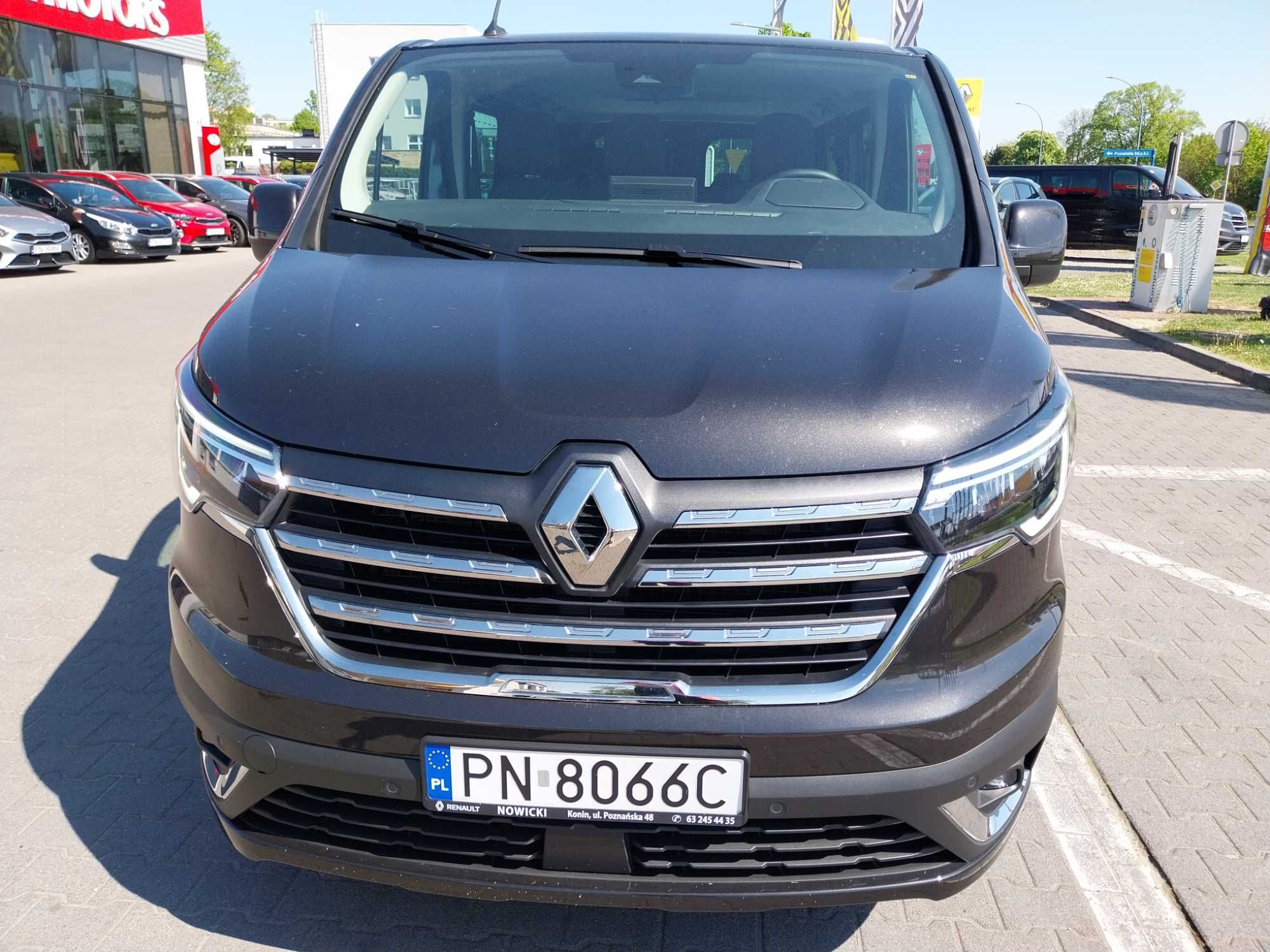 Wypożyczalnia wynajem Konin Renault Trafic 9-osobowy 170KM automat