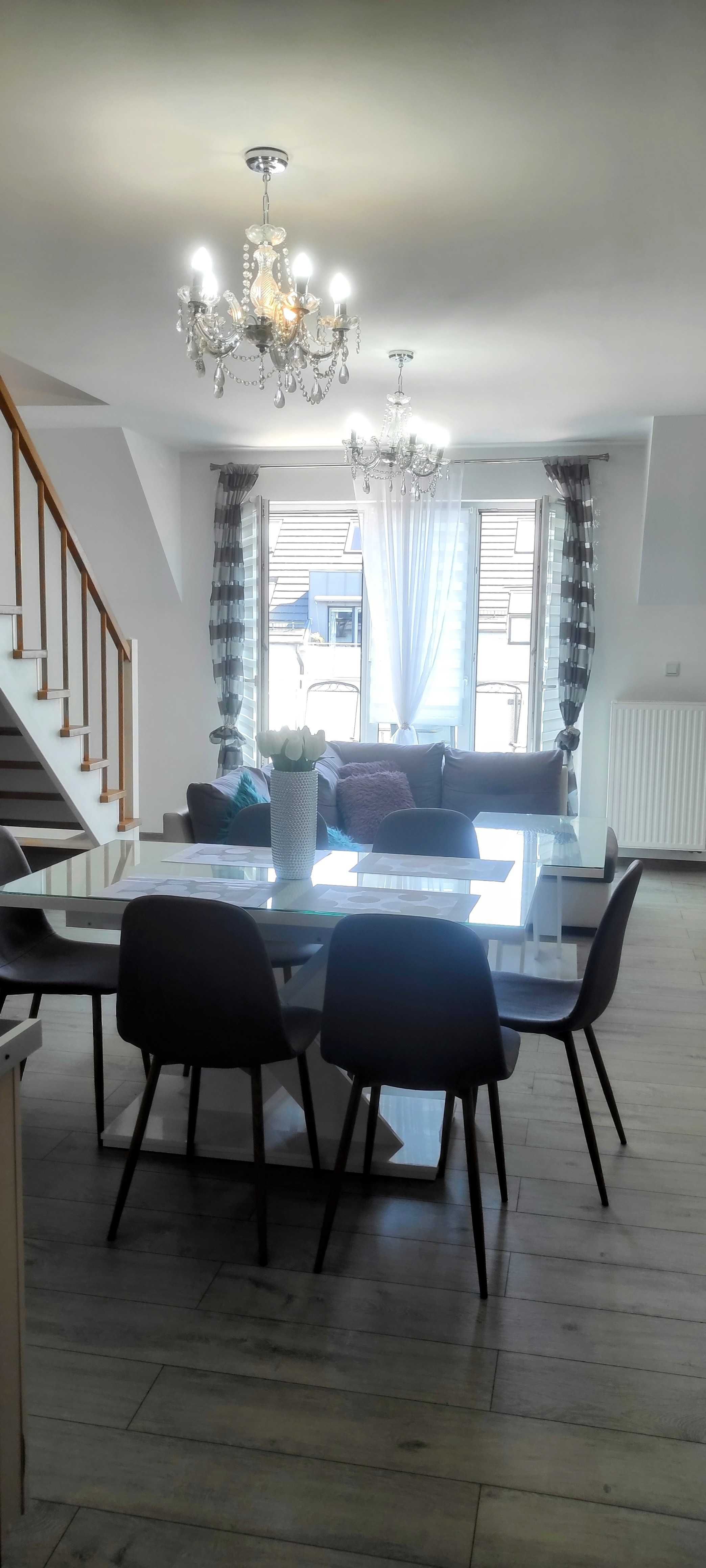 Od 01.07 do  01.08 WOLNY TERMIN. APAR.,SARA.Prywatny parking.