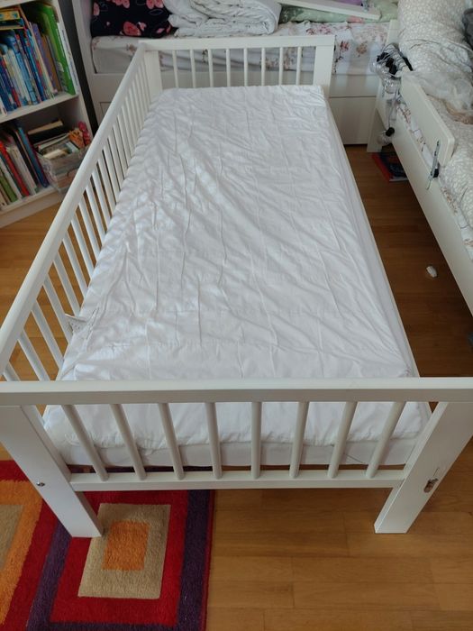 Łóżko młodzieżowe Ikea 70x160, materac, podkład. 2 sztuki,jedna za 90