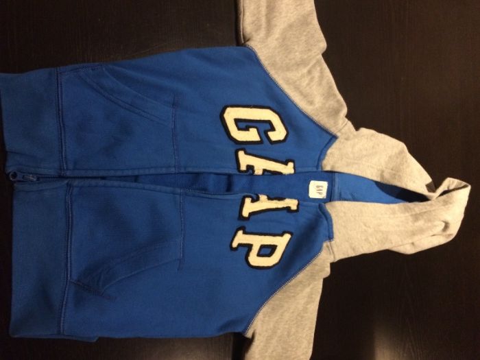 Sweat infantil de fecho e carapuço da GAP