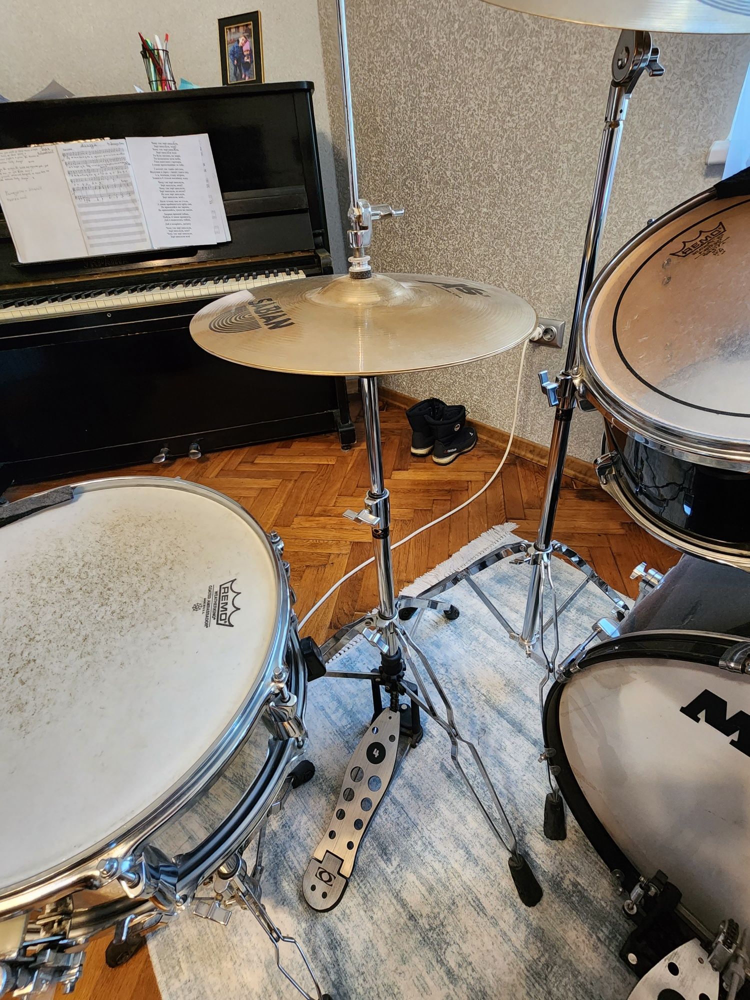 Барабани Maxtone Sabian Yamaha Remo