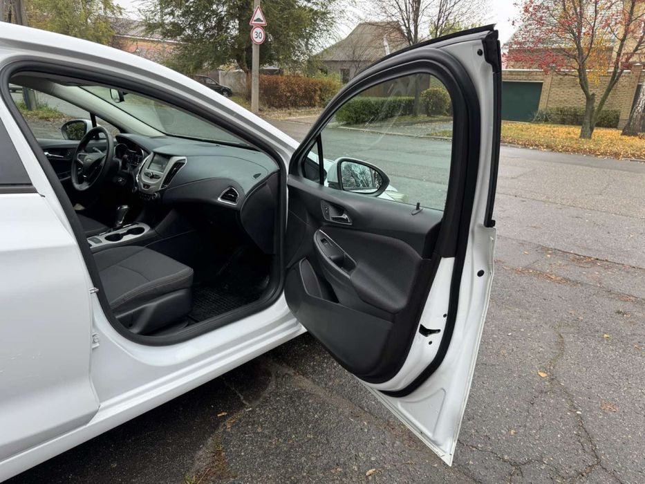 Chevrolet Cruze 1.4i