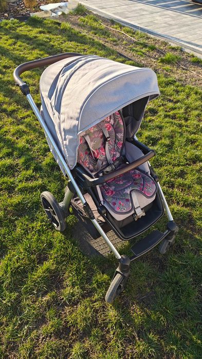 Wózek  Baby Design Bueno Babydesign plus adaptery i mufka