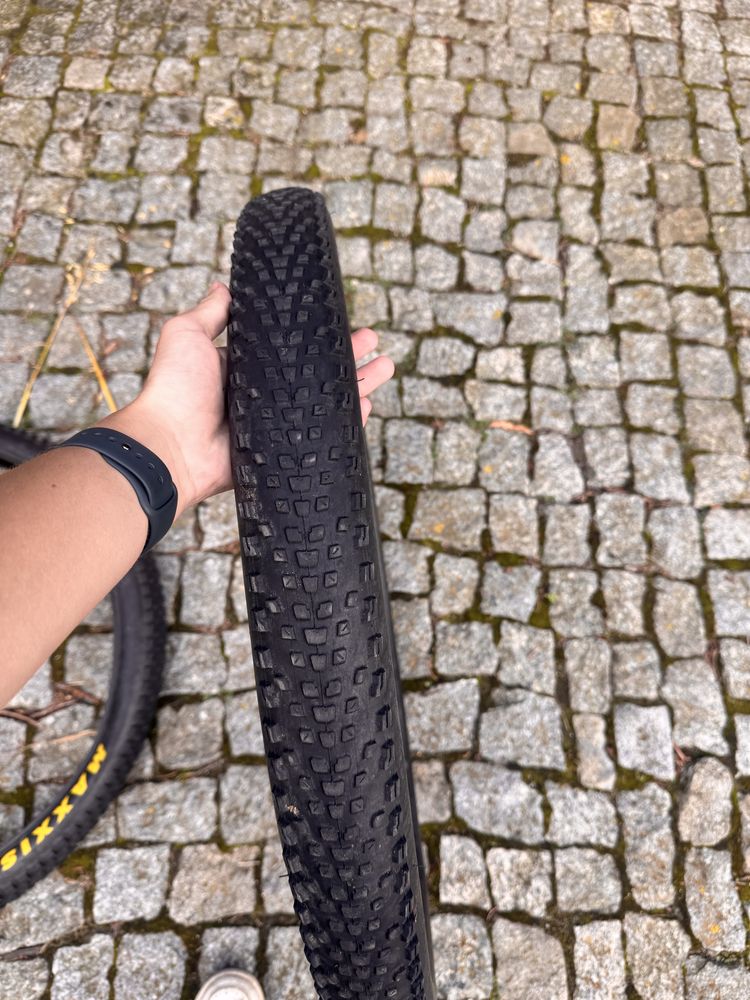 opona maxxis 29 rekon race