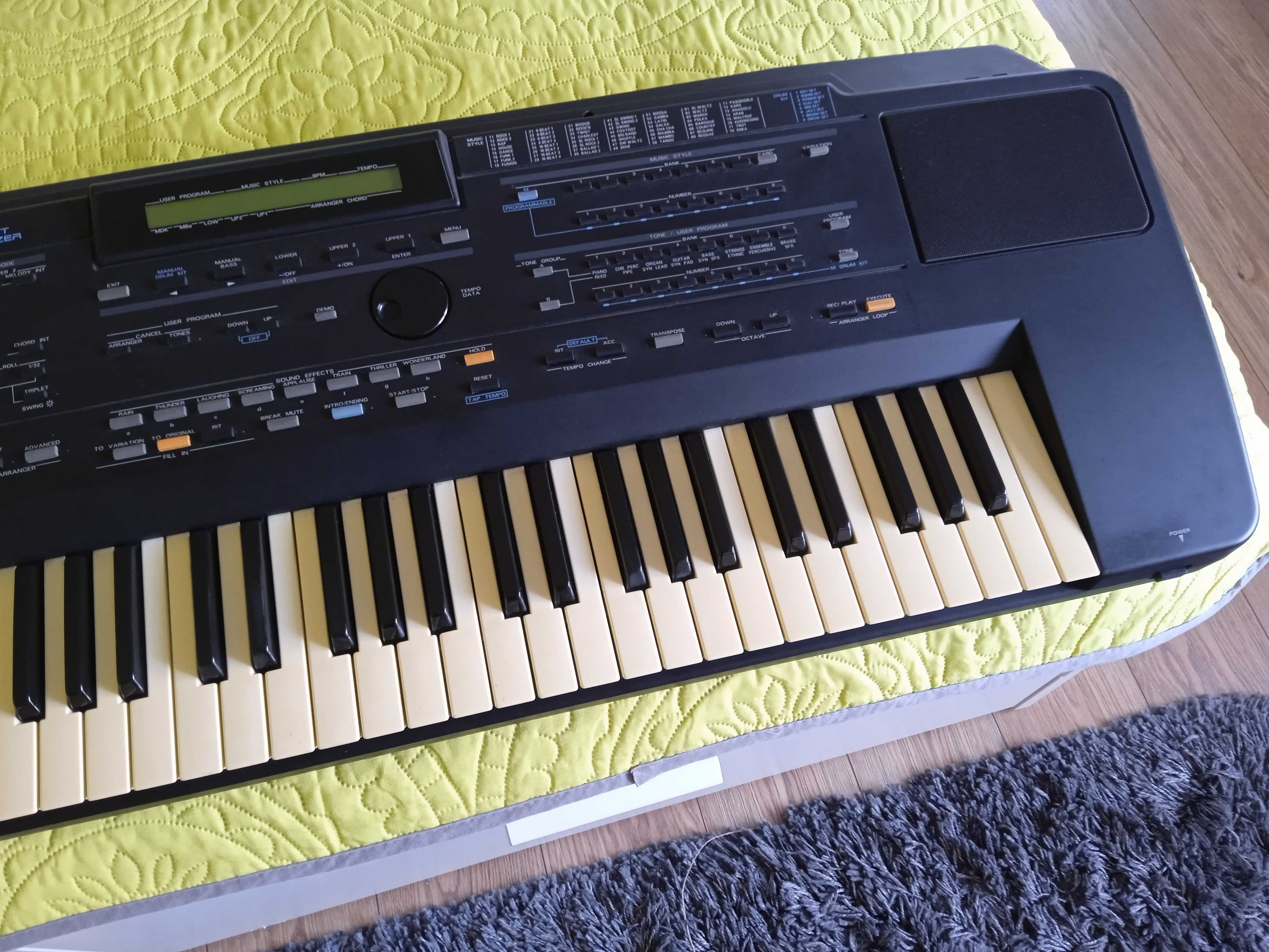 Keyboard Roland E-70 zadbany+ torba.Stan wzorowy/kolekcjonerski