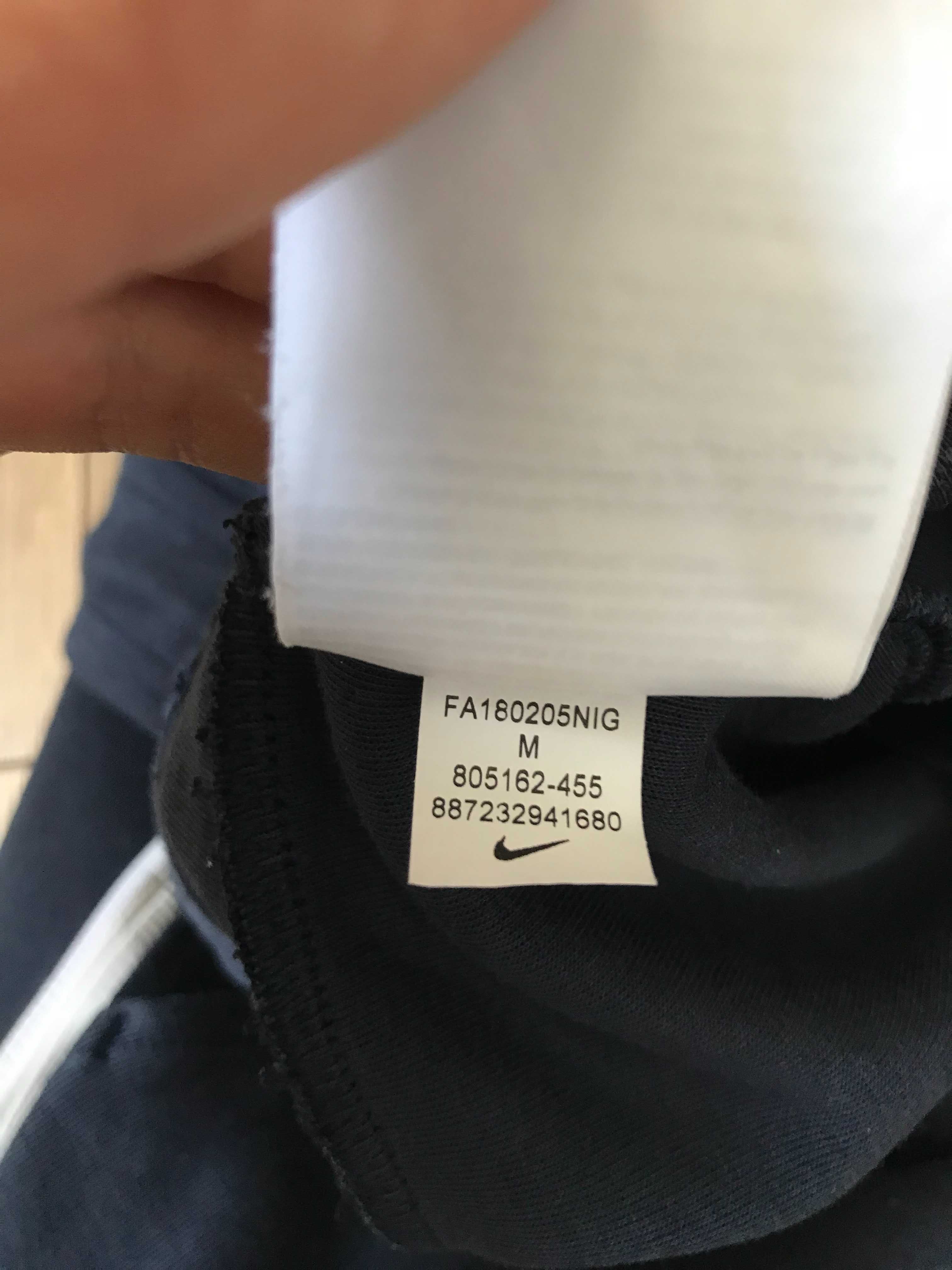 Spodnie dresowe Nike Tech-Fleece rozm. M ( nowa kolekcja)