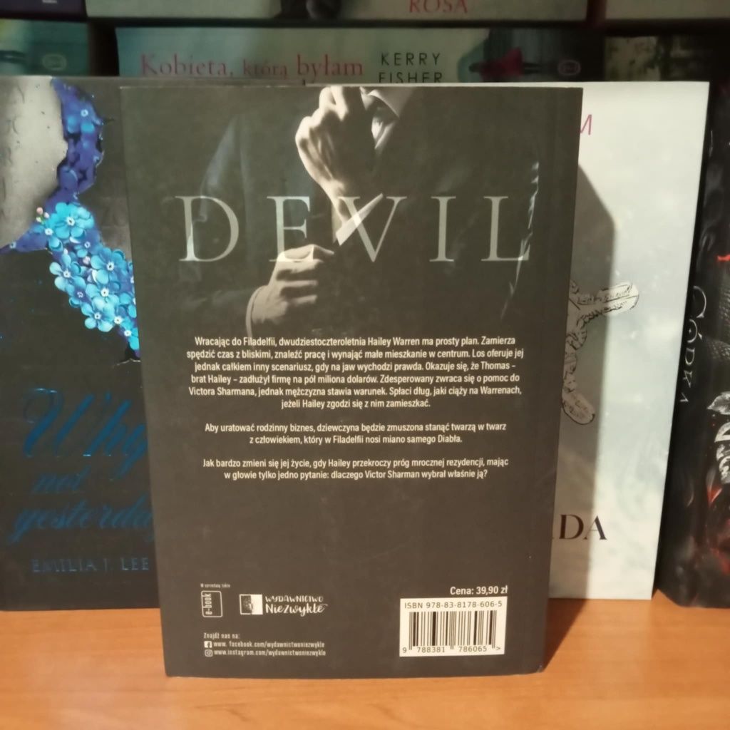 Devil Julia Brylewski romans