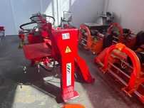 Rachador de lenha p/ trator 15T c/ Plataforma elevatória NOVO