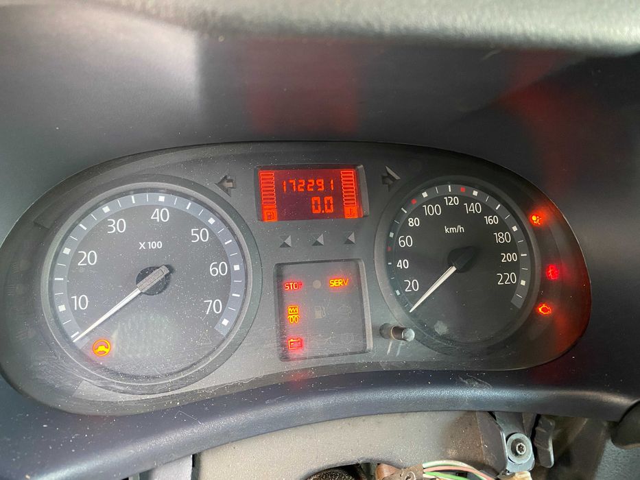 VARIAS PEÇAS Renault 3 1.2 16V (2001/05), Borrachas, chapeleiras, etc