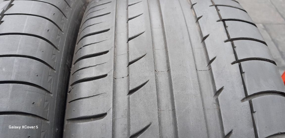 Opony Letnie 235÷55÷19÷.MICHELIN.6,5 mm.Cena 130 zł szt.Montaż.Wysyłka