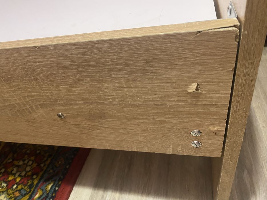 Ліжко односпальне