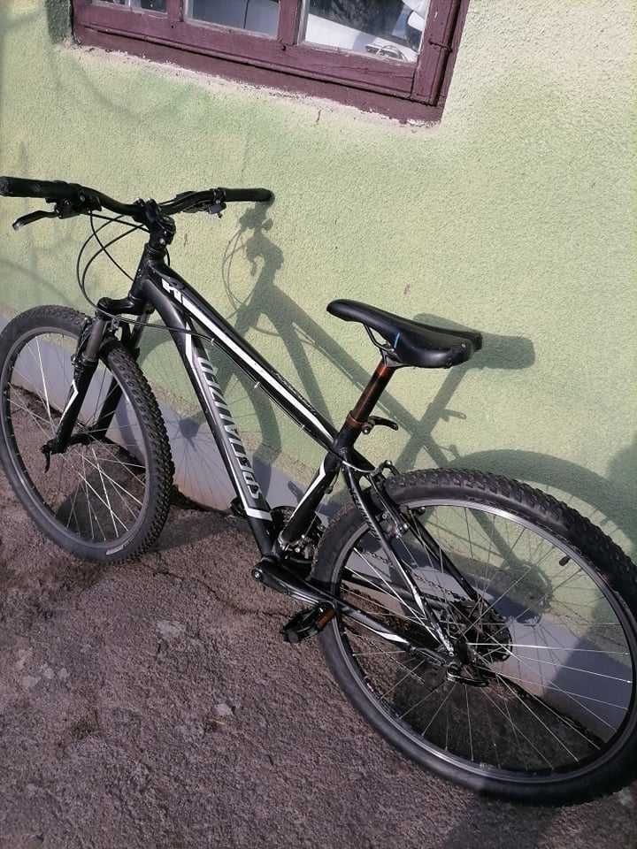 Велосипед Specialized HARDROCK 26" з алюмінієвою рамою