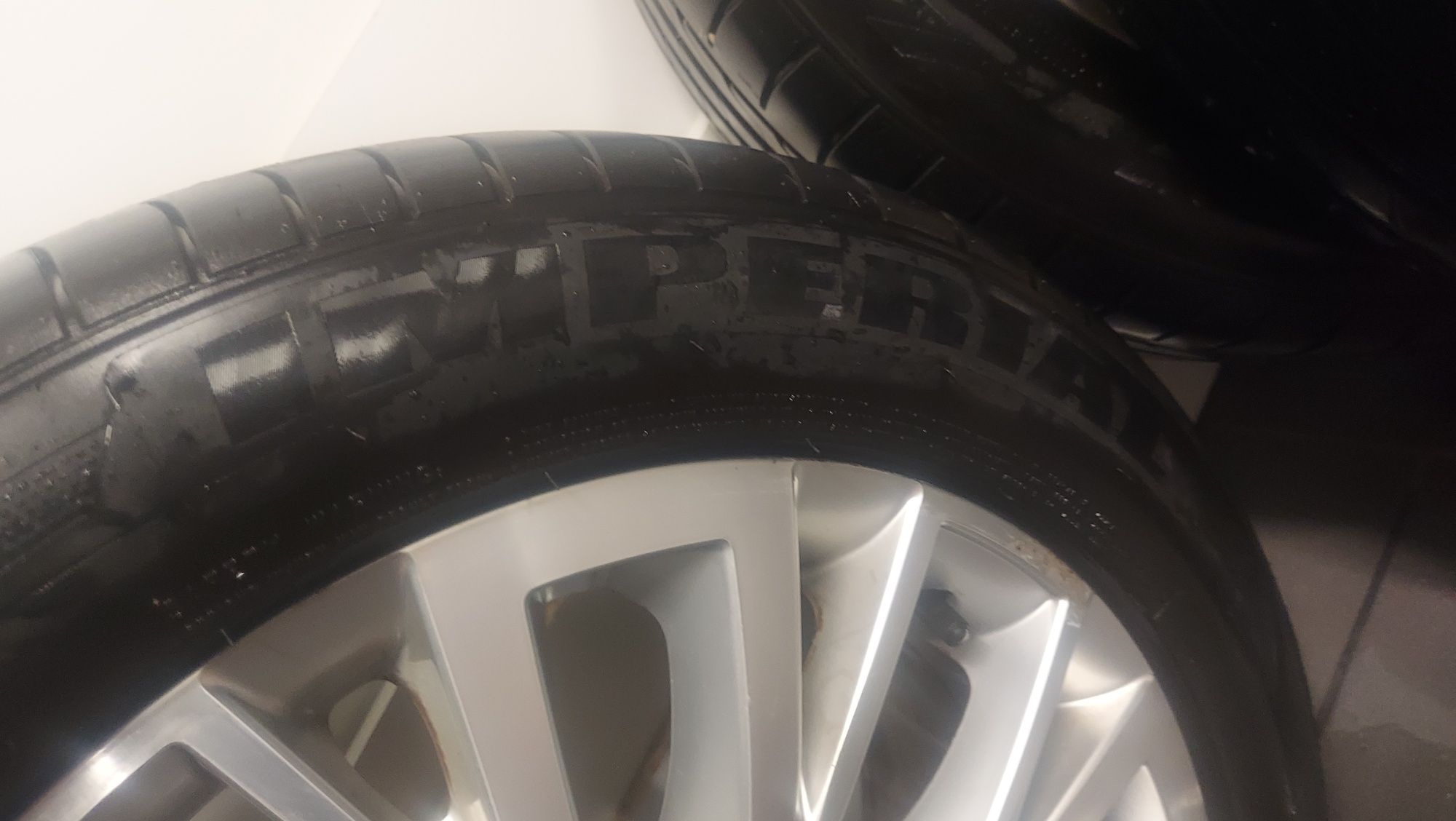 Sprzedam felgi z oponami VW sharan
