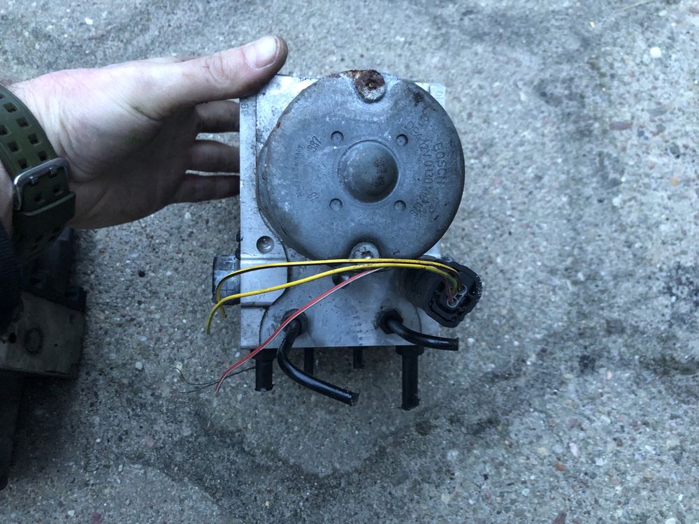 Блок ABS Насос АБС Audi A4 B6 8E0 614 517