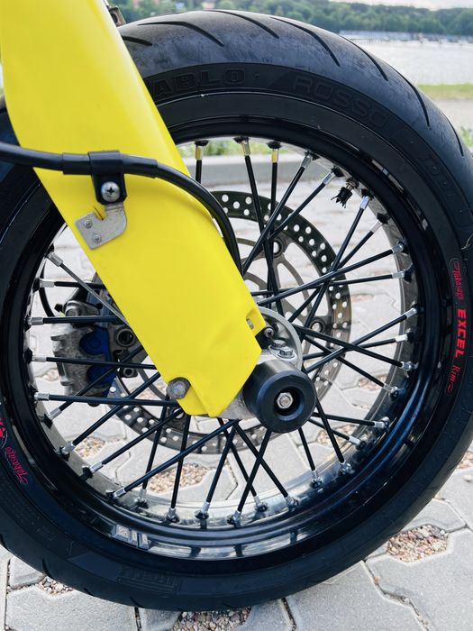 Suzuki DRZ 400 SM na A2  (supermoto,ktm,husqvarna)