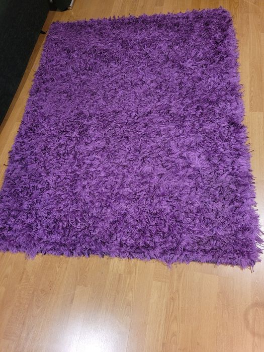 Tapete lilás,  como novo