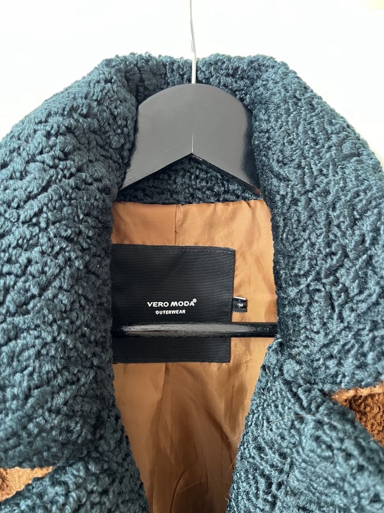 Пальто из каракуля vero moda