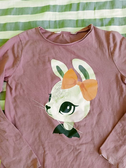 Koszulka HM rozmiar 134/140 króliczek