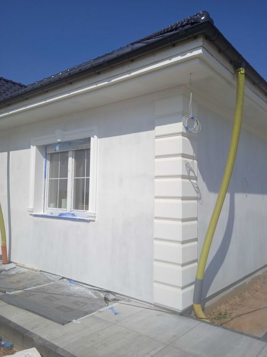 Sztukateria elewacyjna bonie gzymsy listwy styropianowe profile okienn