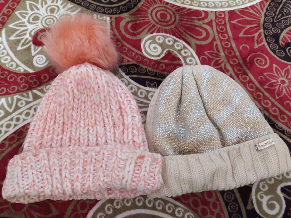 Шапки для дівчинки 1 лотом