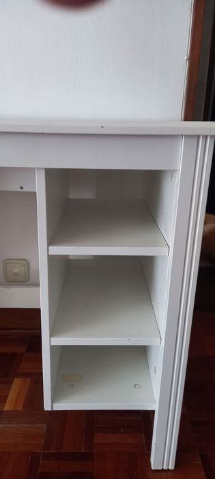 Secretária - Brusali