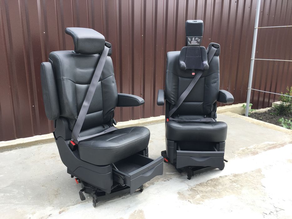 Сидіння eapace 4 сиденья vivaro trafic sprinter диван caddy vito шкіра