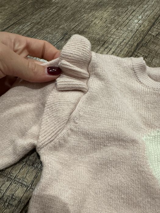 Комтюм джинси і світер