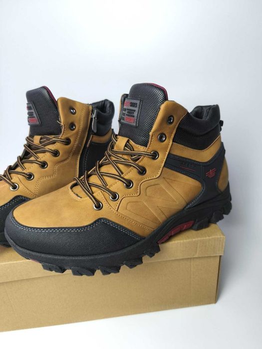 Męskie ocieplane buty zimowe nowe wytrzymałe brąz 43 Okazja