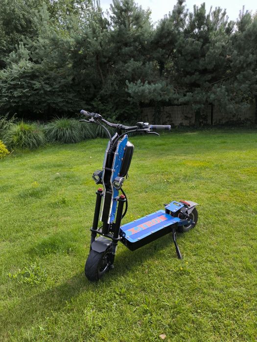 Hulajnoga elektryczna X Tron Viper 13 8000w 45ah  72V