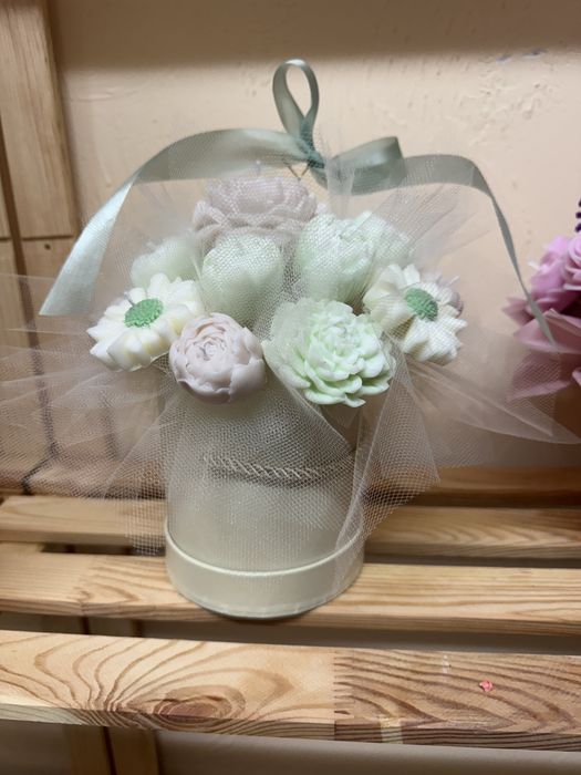 Kwiaty. Dekoracja Prezent