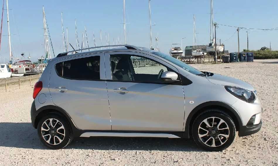 Opel Karl Rocks 2018 automático com 14300 kms Originais