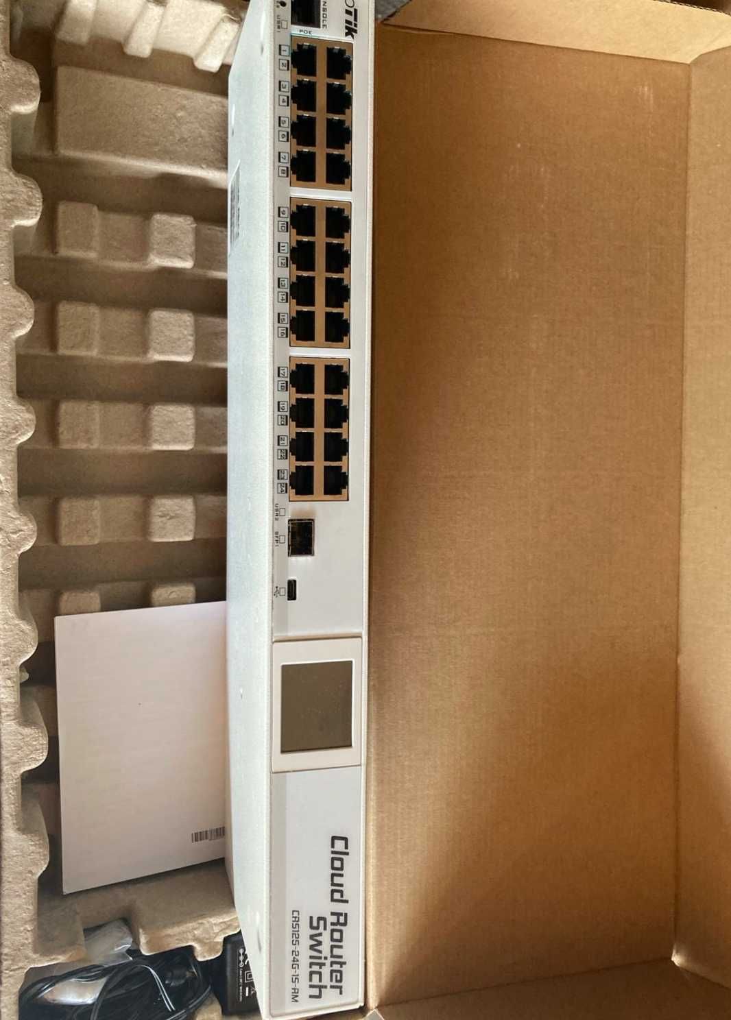 Комутатор керований Mikrotik CRS125-24G-1S-2HnD-IN