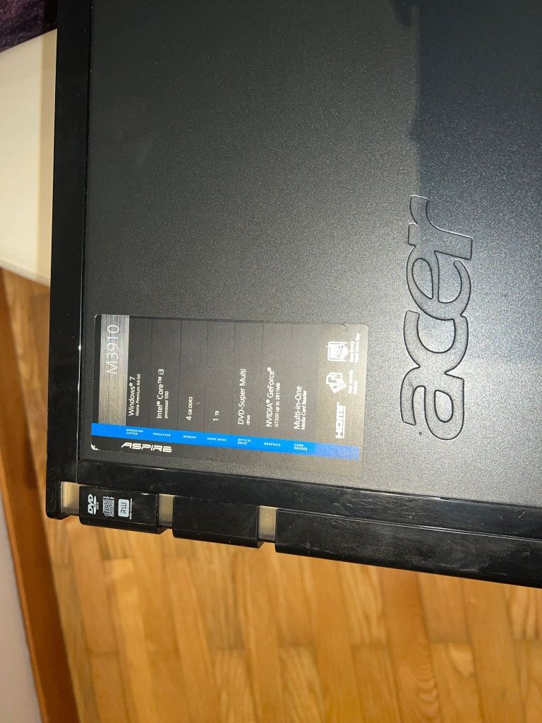 Vendo computador completo de torre