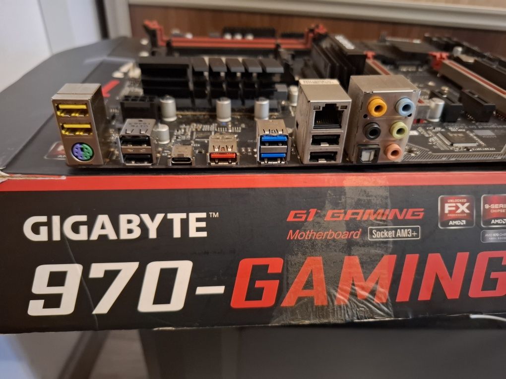 Gigabyte 970 gaming G1 + AMD FX 8350 4.2GHz