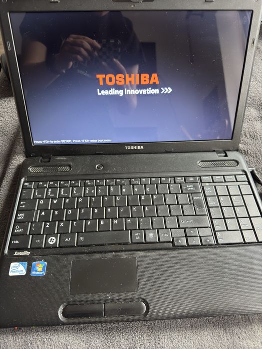 Laptop Toshiba Satellite C660-2MN sprawny