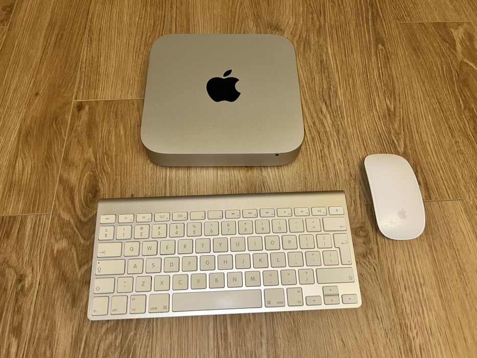 MacMini Late 2014 Intel Core i7  SSD256 GB/RAM 16GB + klawiatura +mysz