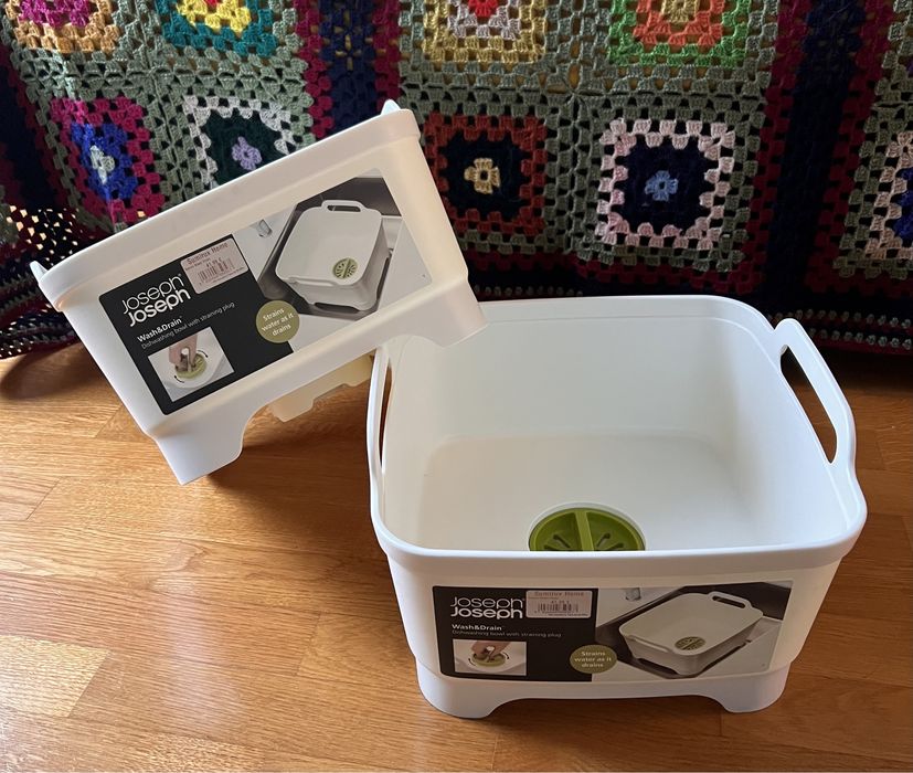 Cozinha, lava louça e escorredor